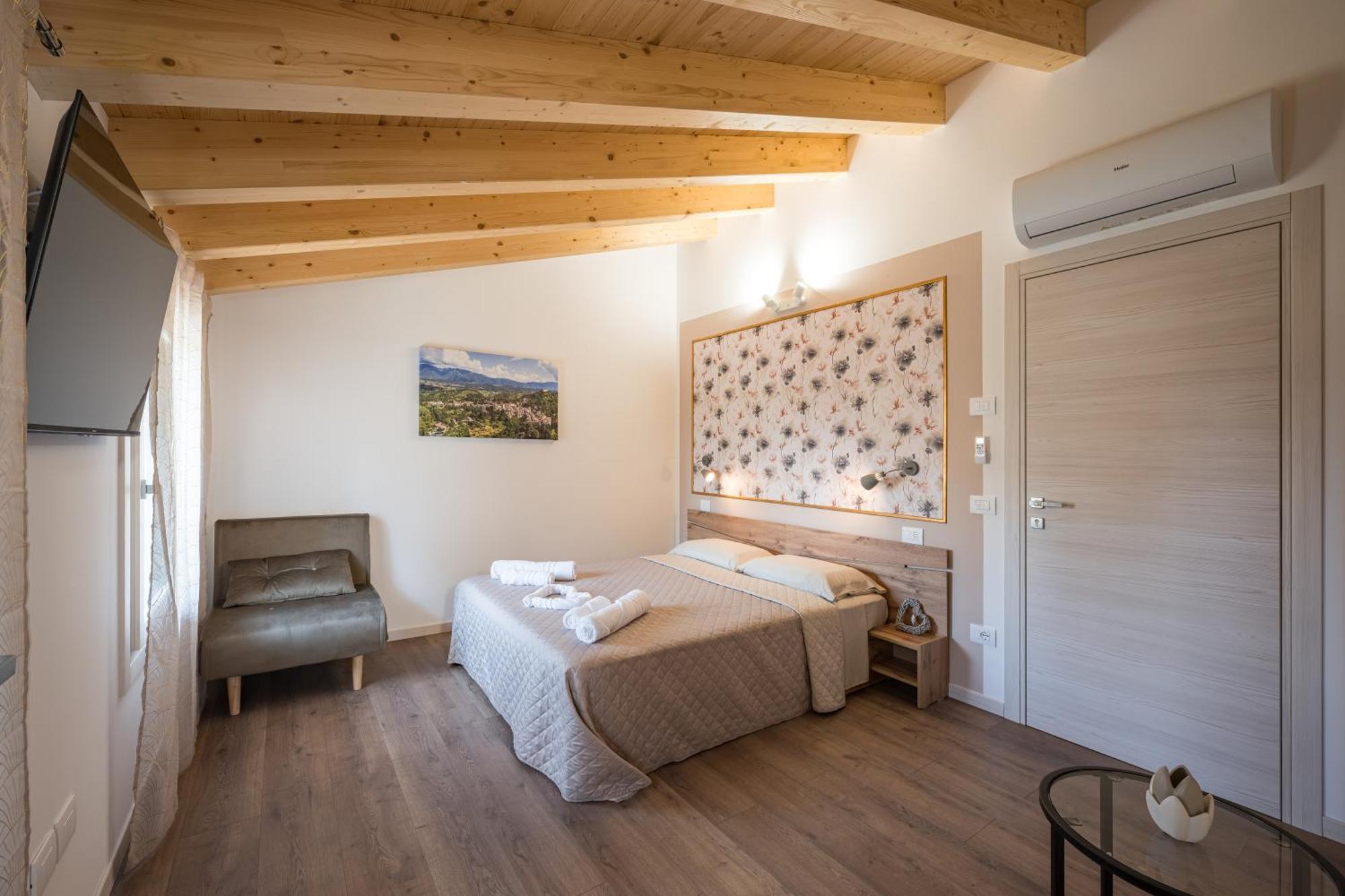 Fienile Nonna Elide Hotel Altivole  ภายนอก รูปภาพ